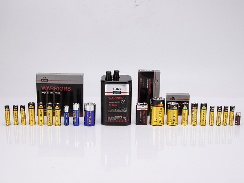 AA carbon battery for clock